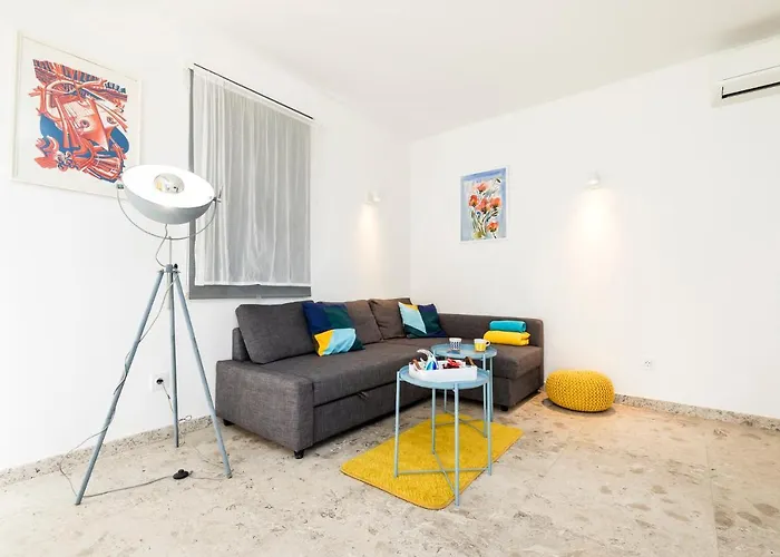 Apsyrtides Apartamento *