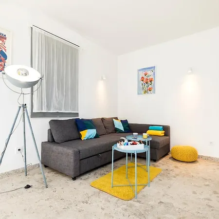 Apsyrtides Lejlighed *