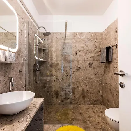 Lejlighed Apsyrtides *